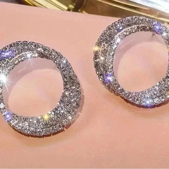 Sparkling Rhinestone Hoop Earrings - Picture 3 of 5